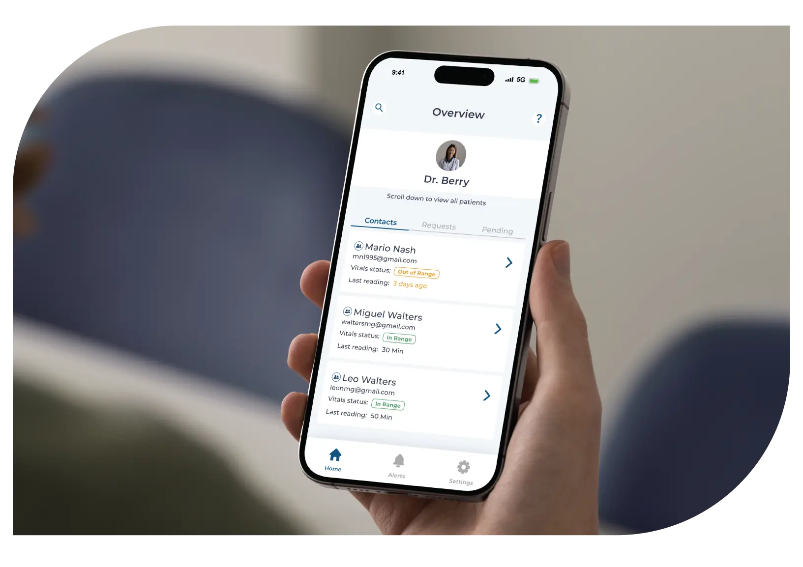 A physician reviewing the overview of their patients, where all patient profiles are stored. A physician reviewing the overview of their patients, where all patient profiles are stored.